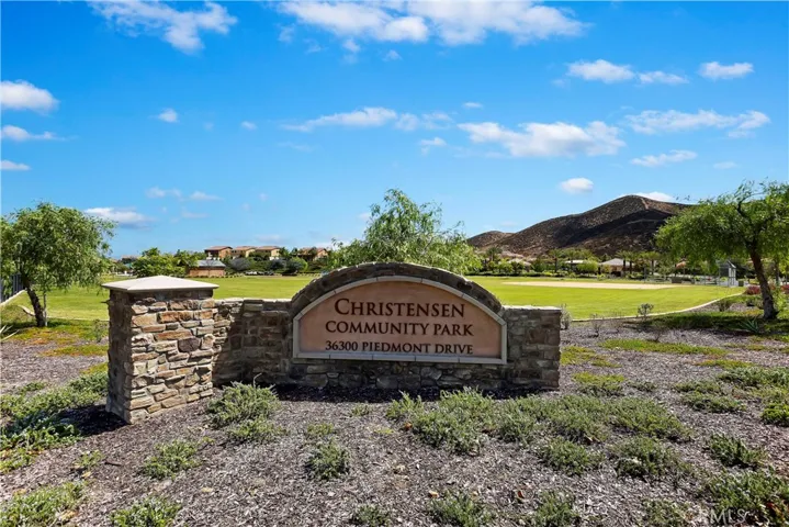 36440 Shedera Road, Lake Elsinore, California 92532