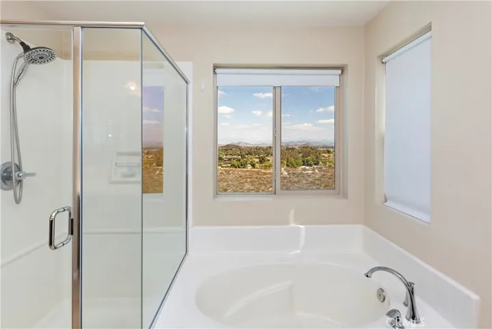 36440 Shedera Road, Lake Elsinore, California 92532