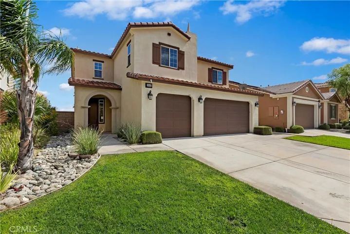 36440 Shedera Road, Lake Elsinore, California 92532
