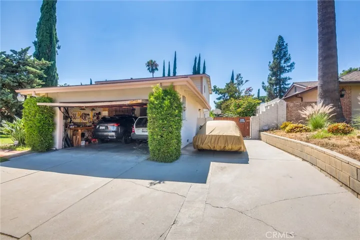 12421 Jolette Avenue, Granada Hills, California 91344