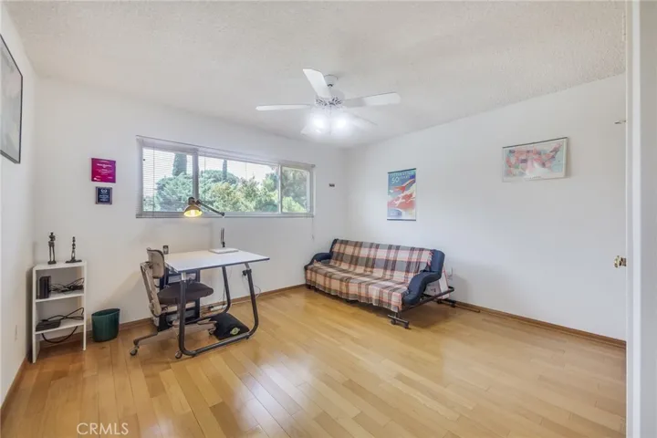 Upstairs Bedroom 4