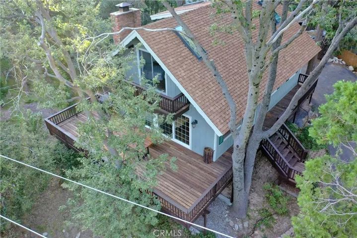 1049 Chillon Drive, Crestline, California 92325