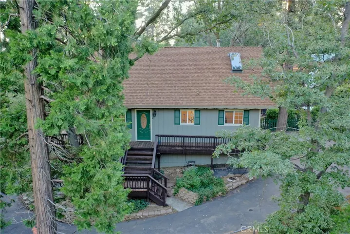 1049 Chillon Drive, Crestline, California 92325