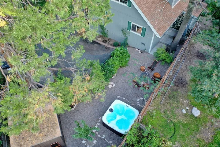 1049 Chillon Drive, Crestline, California 92325