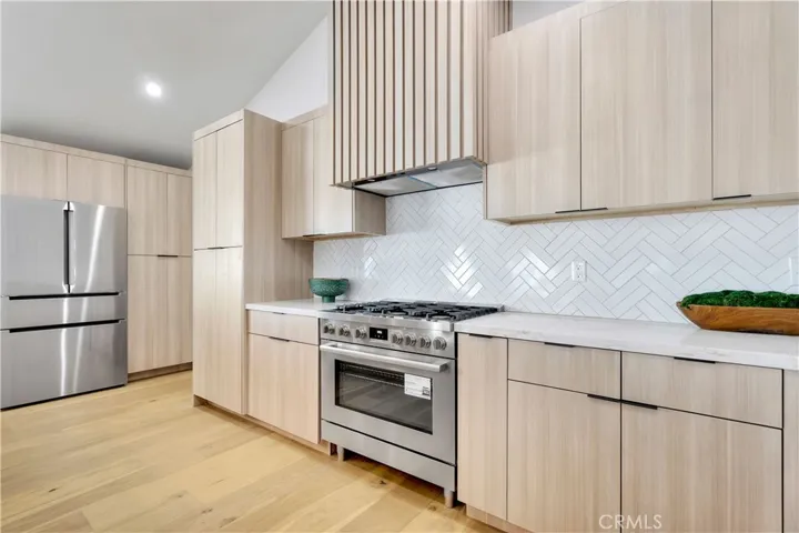 16971 Roundhill Drive, Huntington Beach, California 92649
