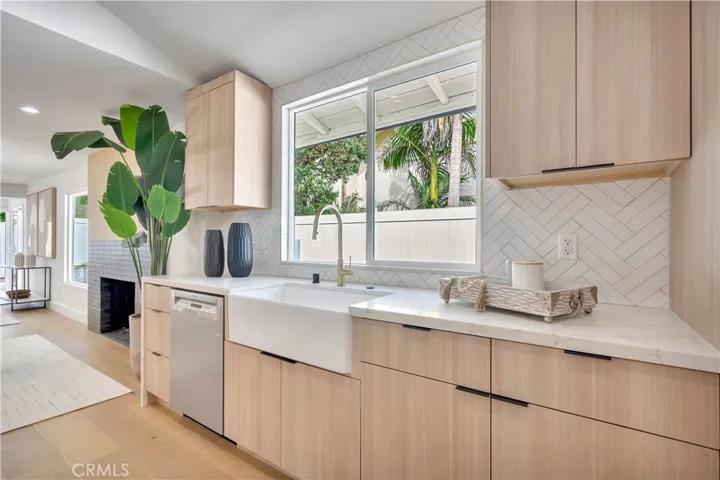 16971 Roundhill Drive, Huntington Beach, California 92649