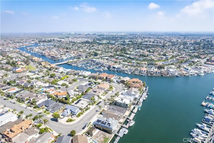 16971 Roundhill Drive, Huntington Beach, California 92649