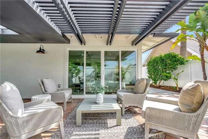 16971 Roundhill Drive, Huntington Beach, California 92649