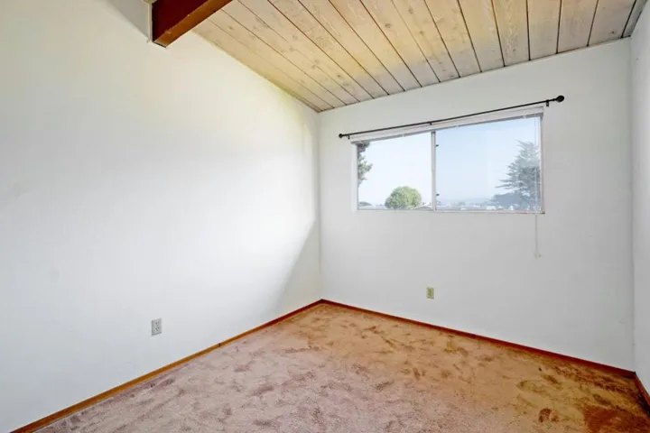 116 Evans Avenue, Pacific Grove, California 93950