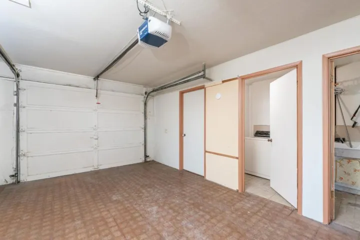 116 Evans Avenue, Pacific Grove, California 93950