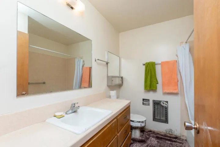 116 Evans Avenue, Pacific Grove, California 93950