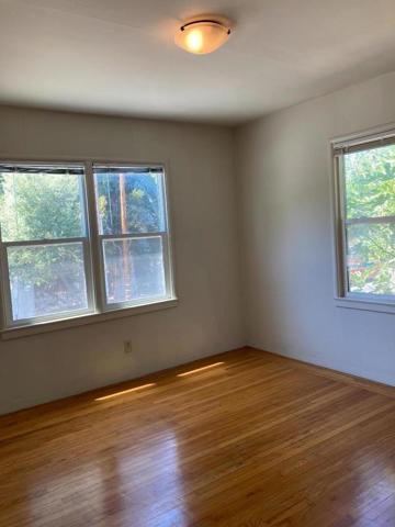 527 Matadero Avenue Unit 8, Palo Alto, California 94306