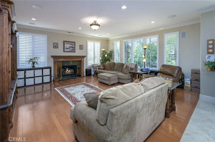 13051 Bow Place, North Tustin, California 92705