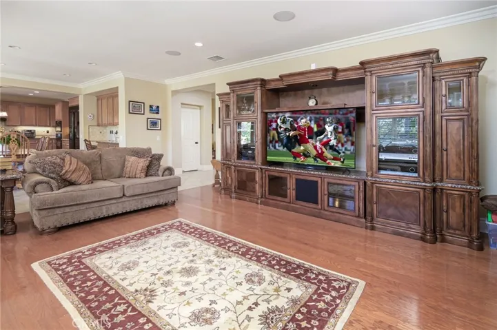 13051 Bow Place, North Tustin, California 92705