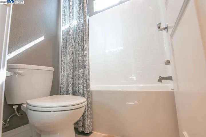 5515 Clove Hitch Loop, Fremont, California 94555