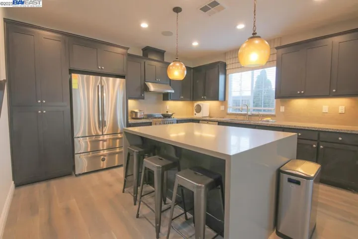 5515 Clove Hitch Loop, Fremont, California 94555