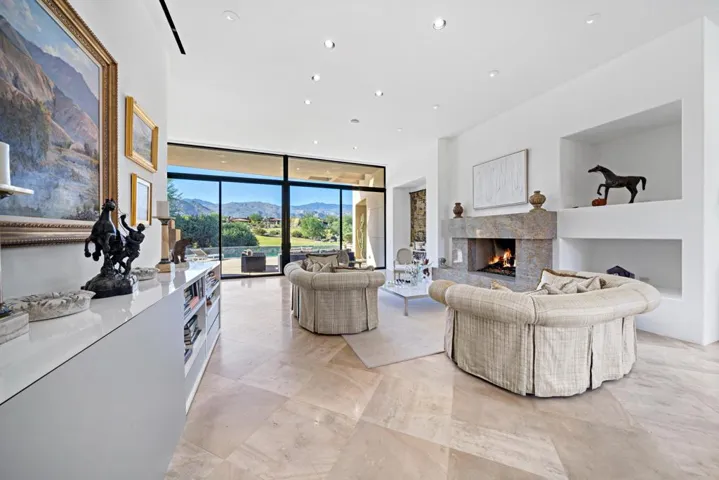 74381 DESERT BAJADA TRAIL 25