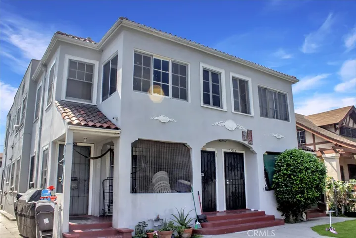 324 W 50th Street, Los Angeles, California 90037