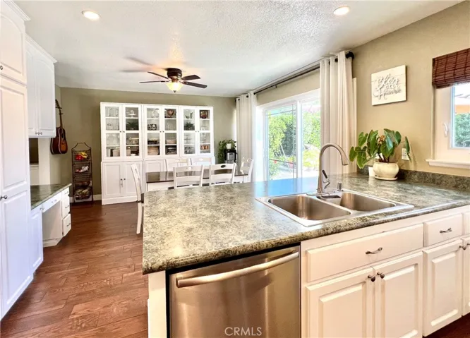 8596 Camelia Drive, Riverside, California 92504