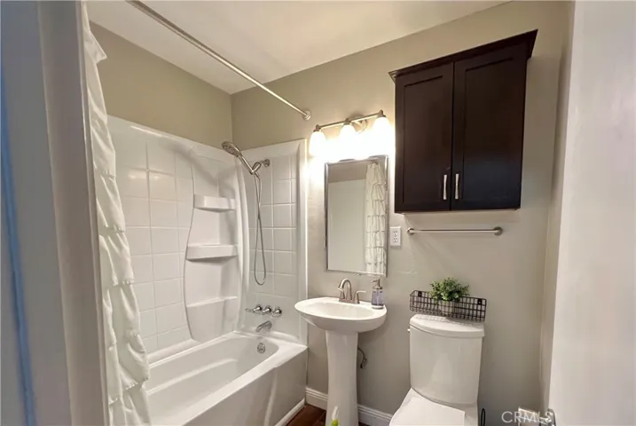 8596 Camelia Drive, Riverside, California 92504