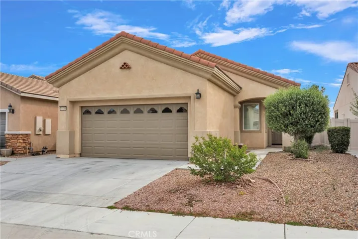 10459 Darby Road, Apple Valley, California 92308