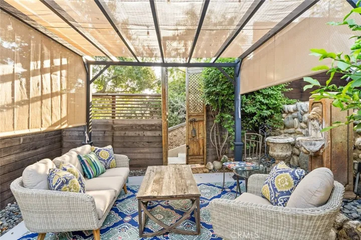 1st Level Patio
