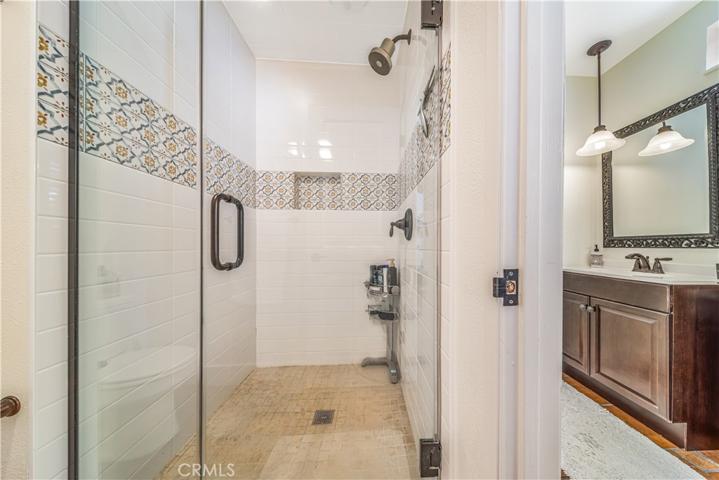 1235 Euclid Street Unit 6, Santa Monica, California 90404