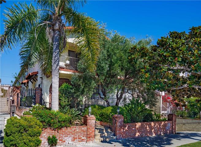 1235 Euclid Street Unit 6, Santa Monica, California 90404