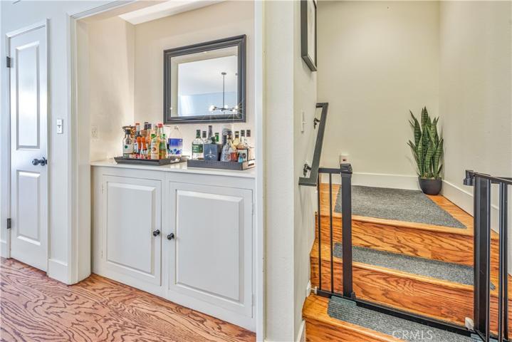 1235 Euclid Street Unit 6, Santa Monica, California 90404
