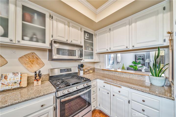 1235 Euclid Street Unit 6, Santa Monica, California 90404