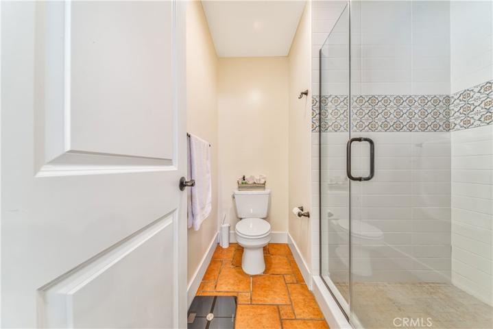 1235 Euclid Street Unit 6, Santa Monica, California 90404