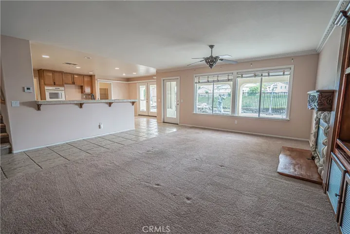 21174 Lone Star Way, Saugus, California 91390