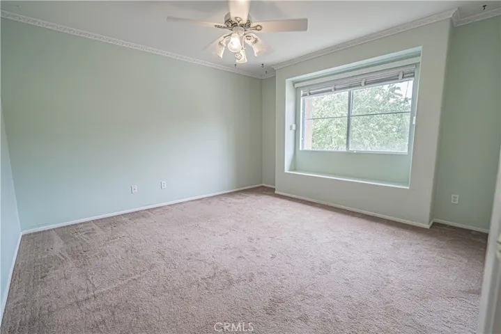 21174 Lone Star Way, Saugus, California 91390