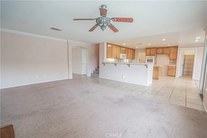 21174 Lone Star Way, Saugus, California 91390