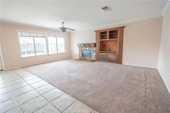 21174 Lone Star Way, Saugus, California 91390