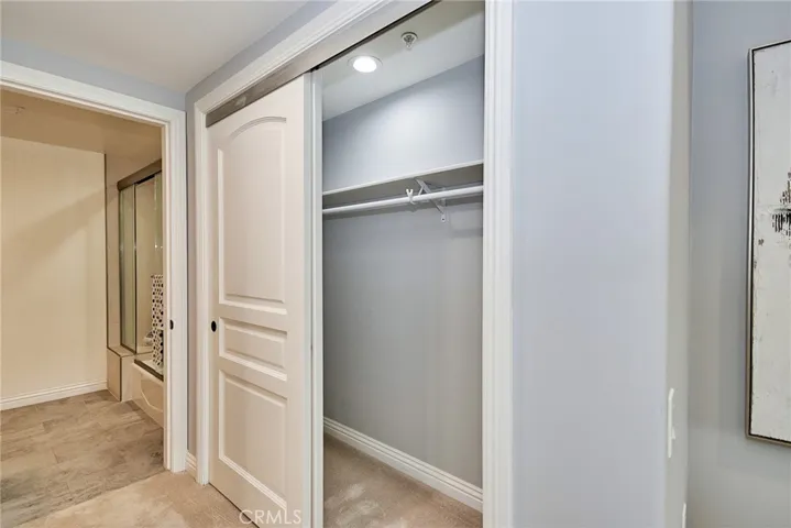 1598 Long Beach Boulevard Unit 205, Long Beach, California 90813