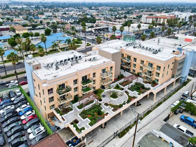 1598 Long Beach Boulevard Unit 205, Long Beach, California 90813