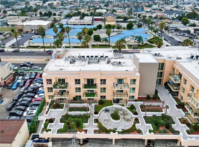 1598 Long Beach Boulevard Unit 205, Long Beach, California 90813