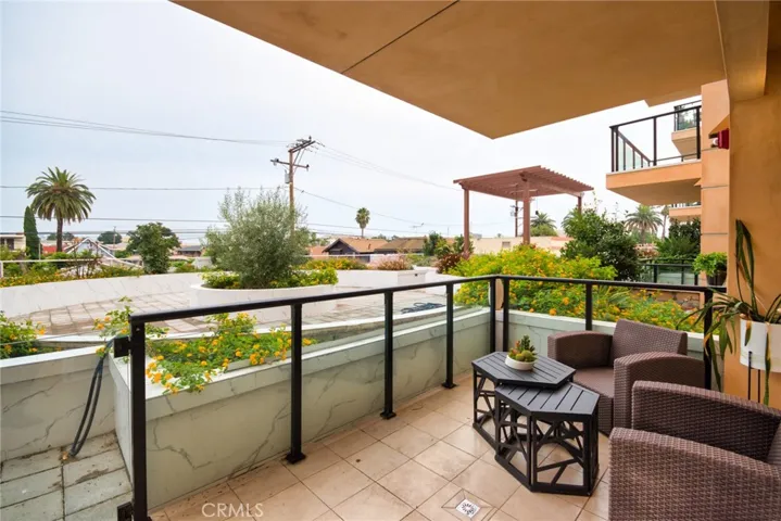 1598 Long Beach Boulevard Unit 205, Long Beach, California 90813