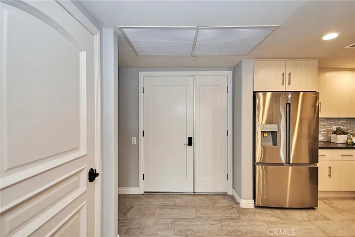 1598 Long Beach Boulevard Unit 205, Long Beach, California 90813