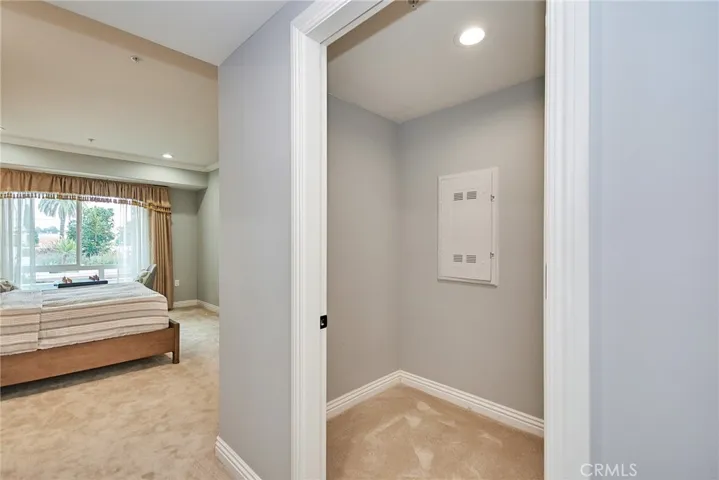 1598 Long Beach Boulevard Unit 205, Long Beach, California 90813