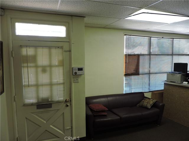 230 E Pomona Avenue, Monrovia, California 91016