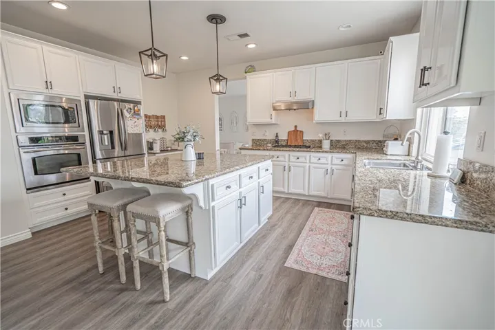 39603 Meadow View Circle, Temecula, California 92591