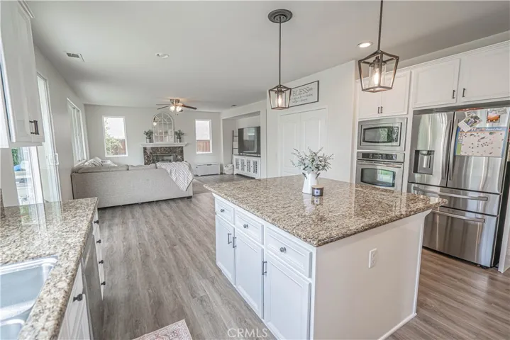 39603 Meadow View Circle, Temecula, California 92591