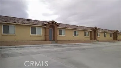 6061 Bagley Avenue Unit 4, 29 Palms, California 92277