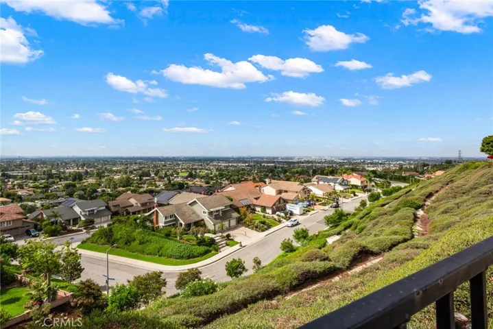 2282 N Rockridge Place, Orange, California 92867