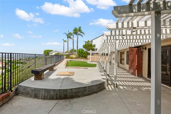 2282 N Rockridge Place, Orange, California 92867
