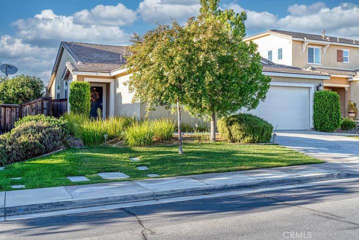 36252 Straightaway Drive, Beaumont, California 92223