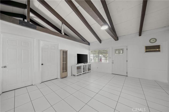 6710 Yucca Avenue, Rialto, California 92376