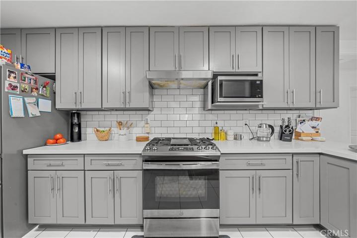 6710 Yucca Avenue, Rialto, California 92376
